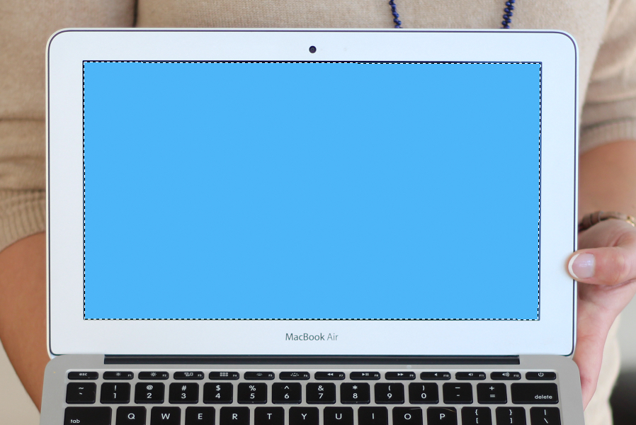how to mockup images on a screen in photoshop