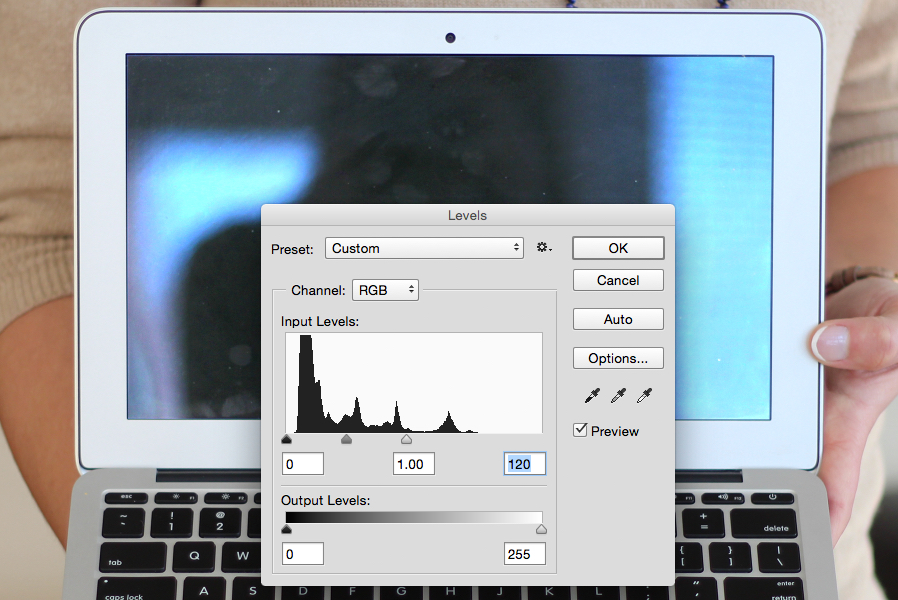 how to mockup images on a screen in photoshop